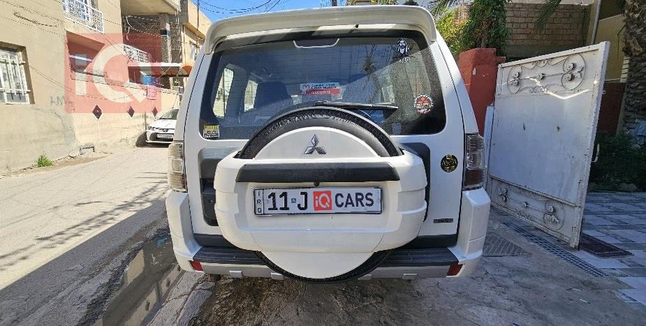 ميتسوبيشي باجيرو